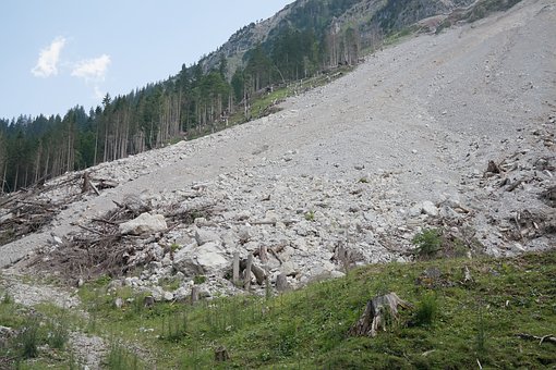 ニューカレドニアの災害について 地震 津波 豪雨 天国に一番近い個人旅行